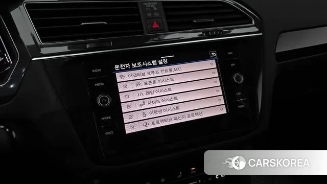 Volkswagen Tiguan second Generation 2022 Белый из Кореи, фото 6