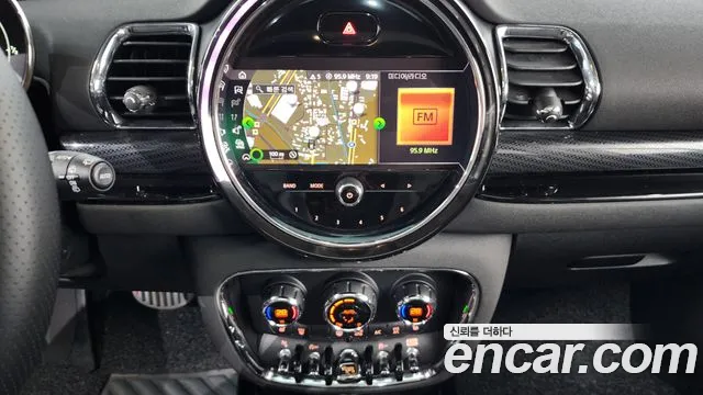 Mini Cooper D Clubman 2021 Красный из Кореи, фото 6