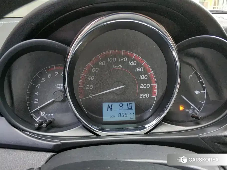 Toyota Vios 2021 Белый из Китая, фото 6