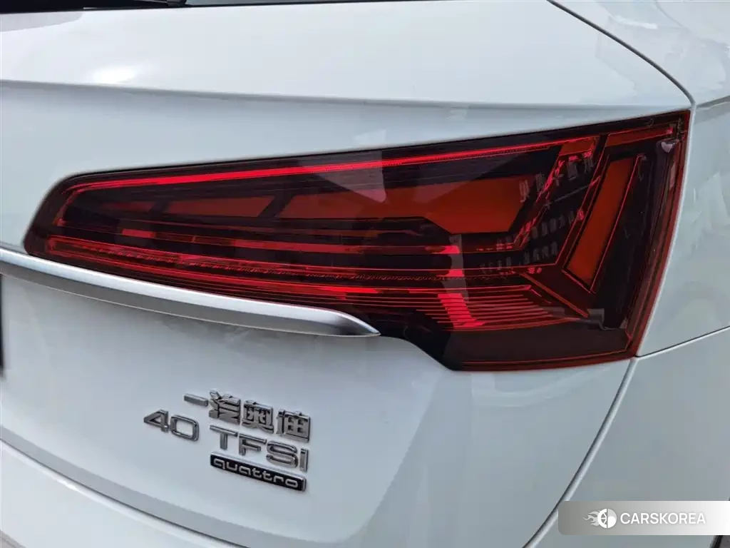 Audi Q5L 2022 Белый из Китая, фото 6