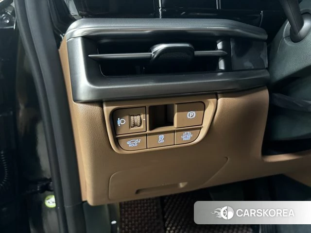 Hyundai Grandeur Hybrid (GN7) 2023 Черный из Кореи, фото 6