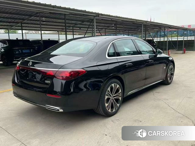 Mercedes-Benz E-class id 4027643 из Китая 6