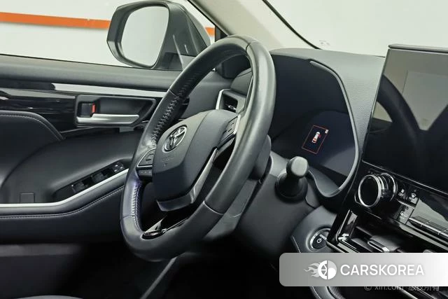 Toyota Highlander 2024 Черный из Китая, фото 6