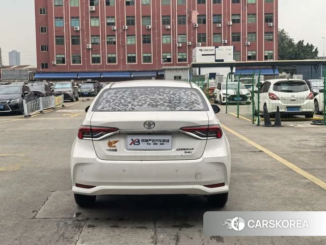 Toyota Corolla 2022 Белый из Китая, фото 6