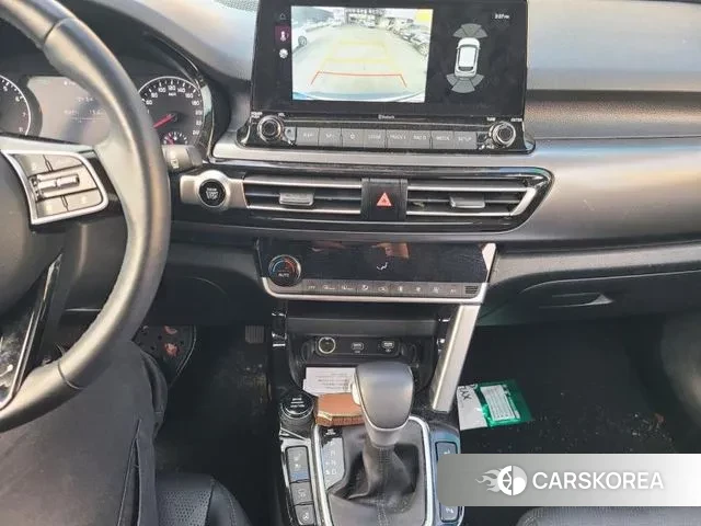 Kia Seltos 2022 Белый из Кореи, фото 6