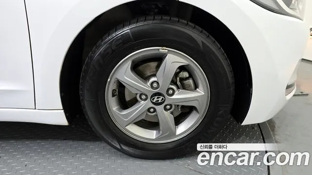 Hyundai Avante AD 2018 Белый из Кореи, фото 6