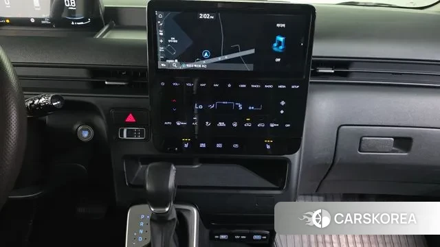 Hyundai Staria 2023 Белый из Кореи, фото 6