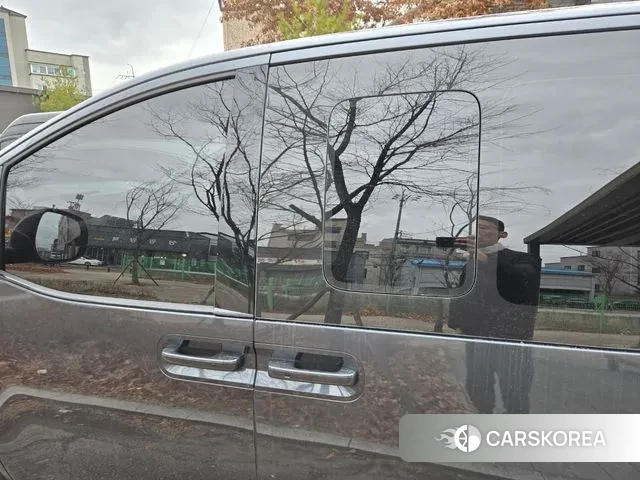 Hyundai Staria 2023 Синий из Кореи, фото 6