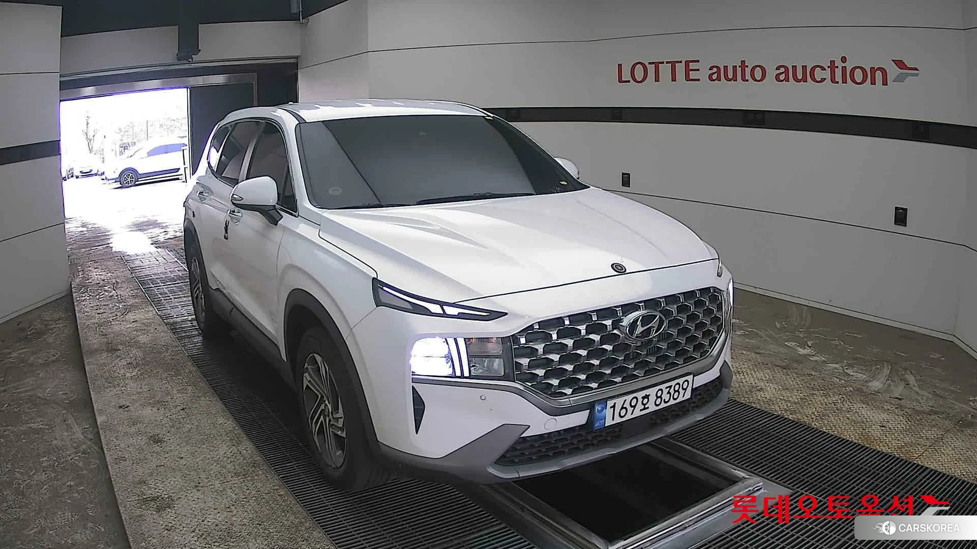 Hyundai Santa Fe 2022 Creamy White Pearl (optional) из Кореи, фото 6