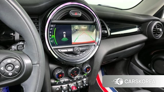 Mini Cooper 2019 Красный из Кореи, фото 6