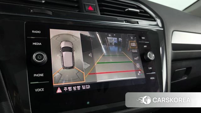Volkswagen Tiguan Allspace 2018 Белый из Кореи, фото 6