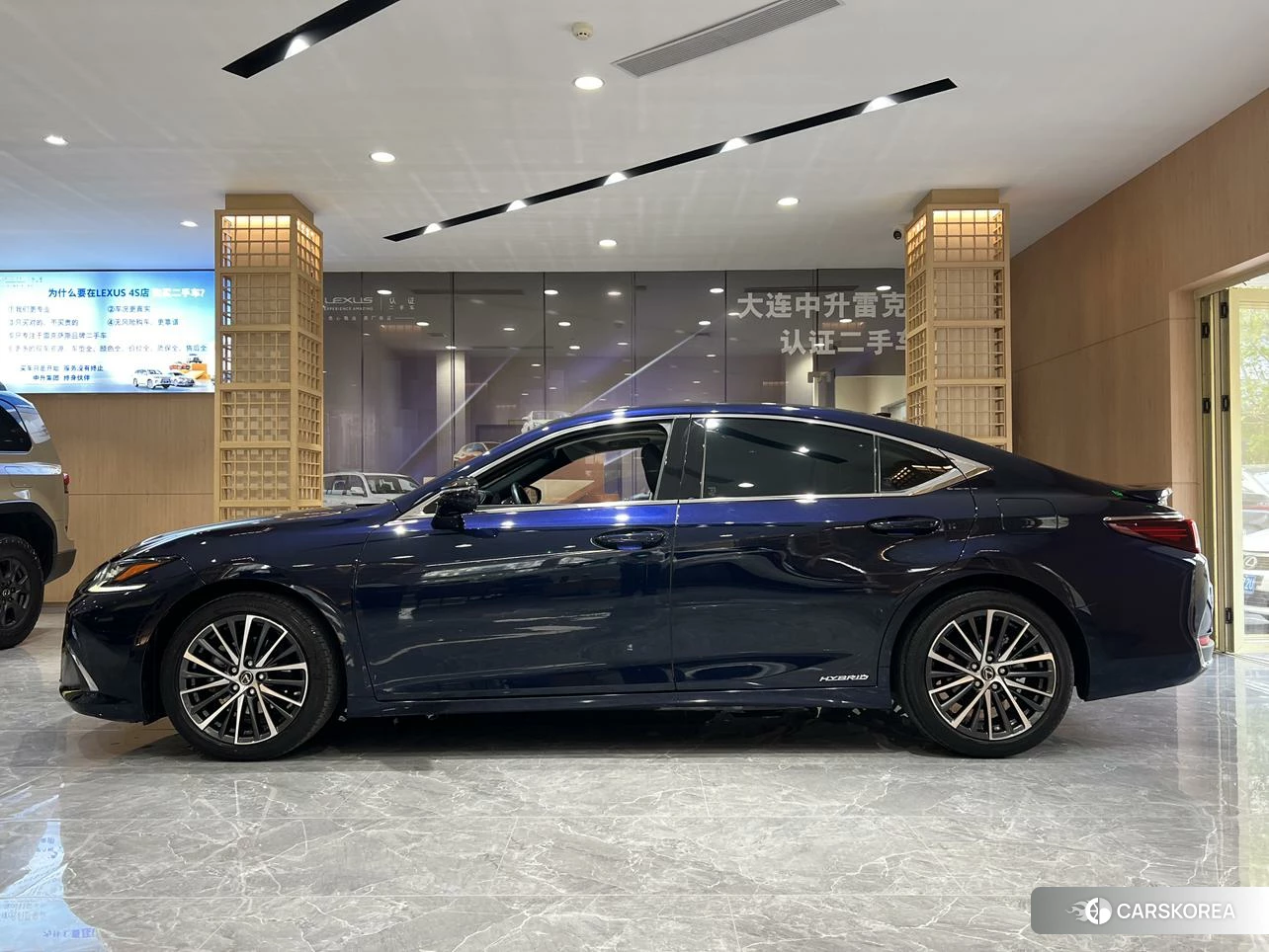 Lexus ES 2022 Синий из Китая, фото 6