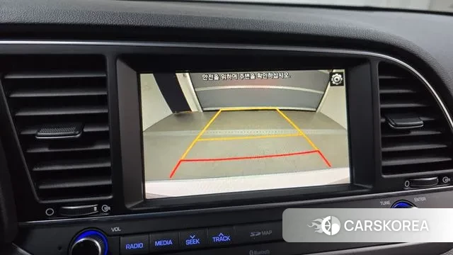 Hyundai Avante AD 2018 Белый из Кореи, фото 6