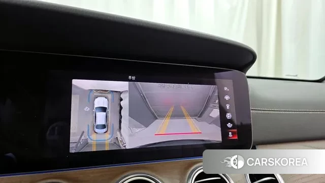 Mercedes-Benz E-Class W213 2023 Черный из Кореи, фото 6