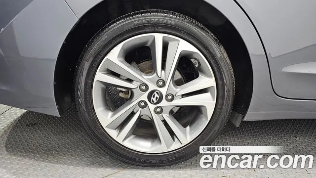 Hyundai Avante AD 2018 Серый из Кореи, фото 6