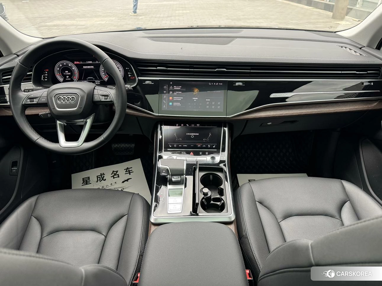 Audi Q7 2022 Черный из Китая, фото 6