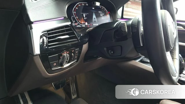 BMW 6 Series GT (G32) 2024 Серый из Кореи, фото 6