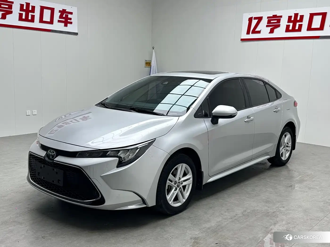 Toyota Levin 2022 Silver/gray из Китая, фото 6