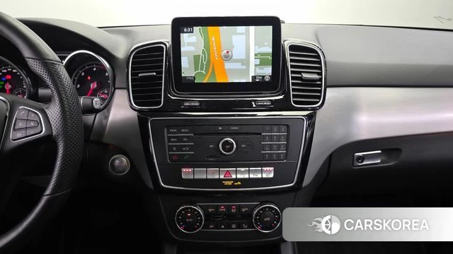 Mercedes-Benz GLE - Class W166 2018 Белый из Кореи, фото 6