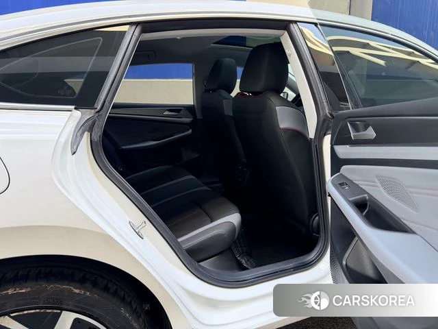 Volkswagen Lingdu 2022 Белый из Китая, фото 6