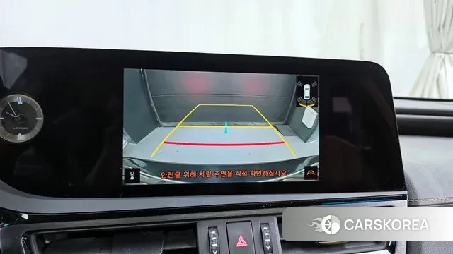 Lexus ES300h 7th generation 2022 Черный из Кореи, фото 6