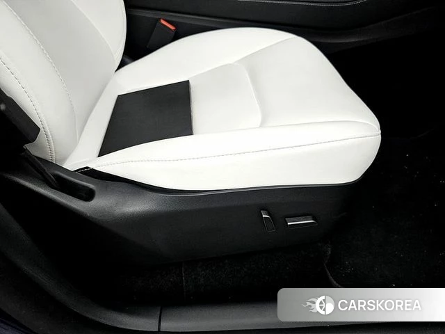 Tesla Model Y 2024 Синий из Кореи, фото 6