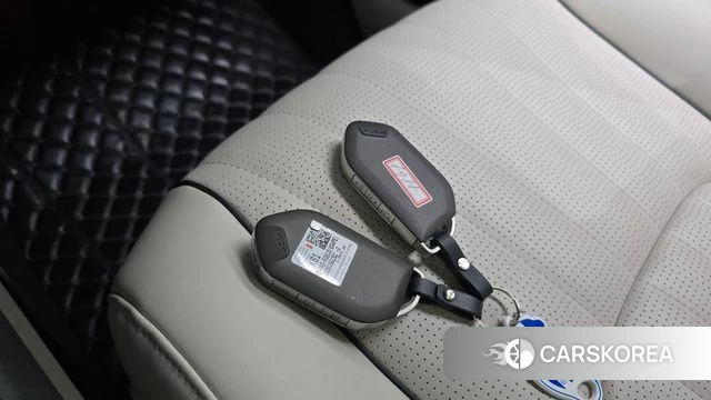 Kia The New Carnival 4th Generation 2024 Белый из Кореи, фото 6