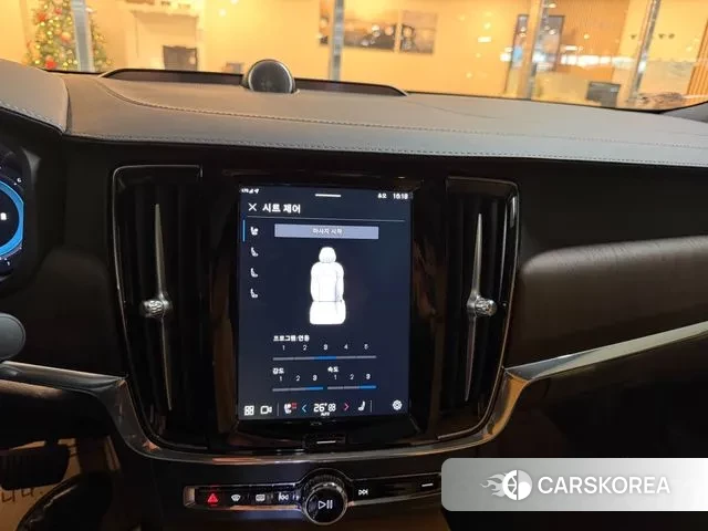 Volvo S90 2024 Серый из Кореи, фото 6