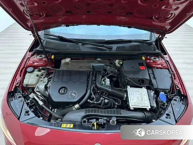 Mercedes-Benz Class A 2022 Красный из Китая, фото 6