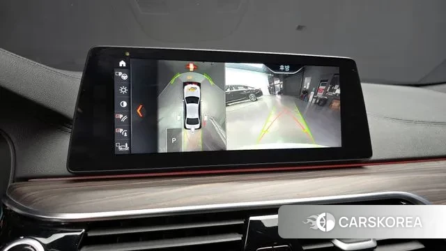 BMW 5 Series (G30) 2018 Белый из Кореи, фото 6