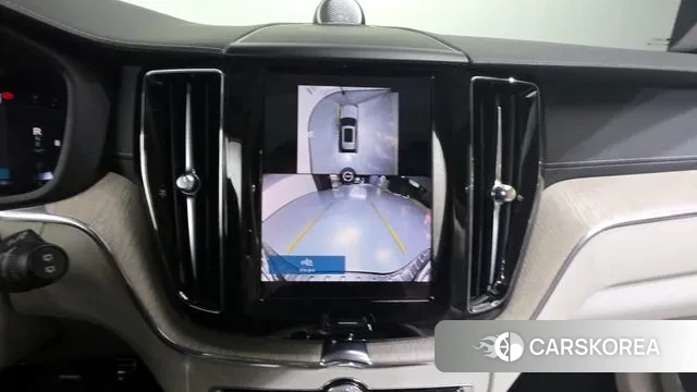 Volvo XC60 second Generation 2023 Черный из Кореи, фото 6