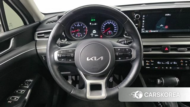 Kia K5 3rd generation 2022 Белый из Кореи, фото 6