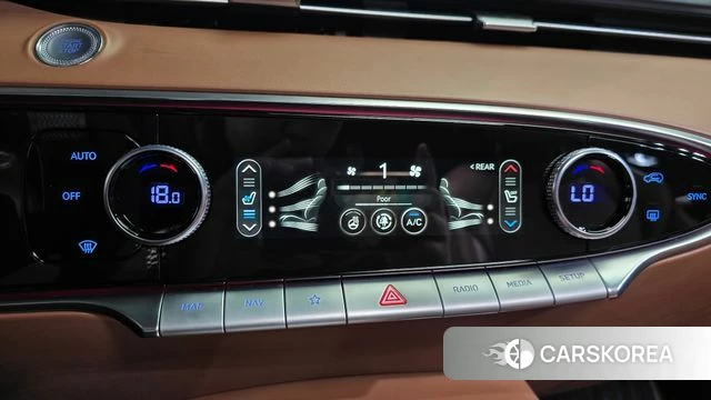 Genesis GV70 2022 Белый из Кореи, фото 6