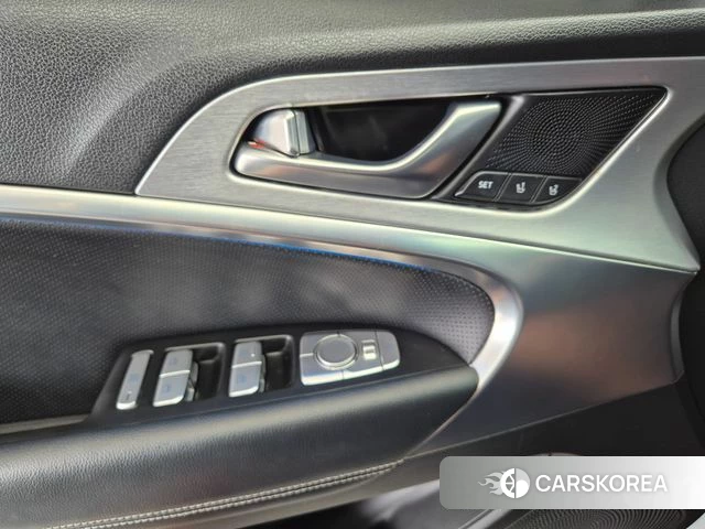 Genesis G70 2019 Белый из Кореи, фото 6
