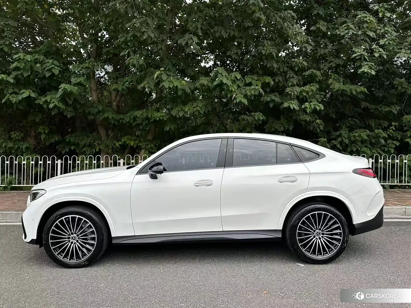 Mercedes-Benz GLC 2024 Белый из Китая, фото 6