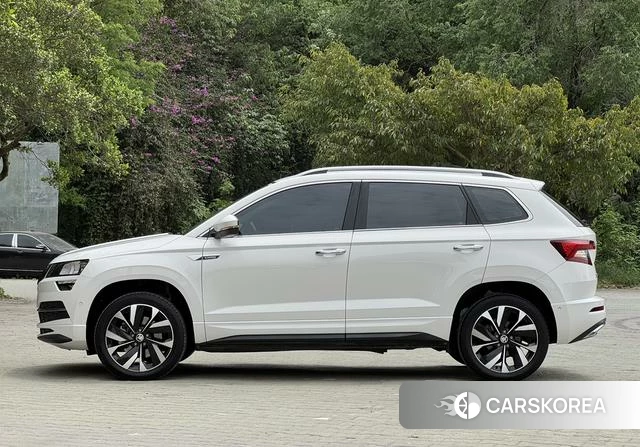 Skoda Krok 2022 Белый из Китая, фото 6