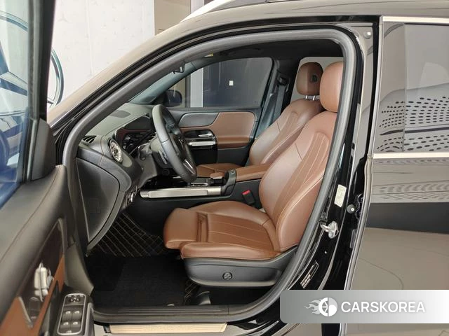 Mercedes-Benz GLB 2023 Черный из Китая, фото 6