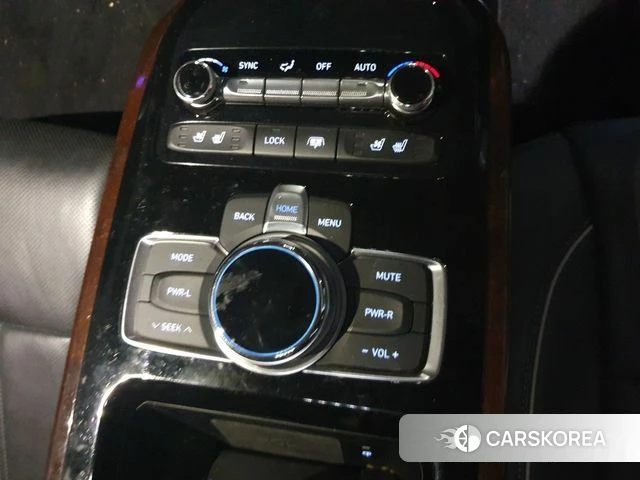 Genesis EQ900 2018 Белый из Кореи, фото 6