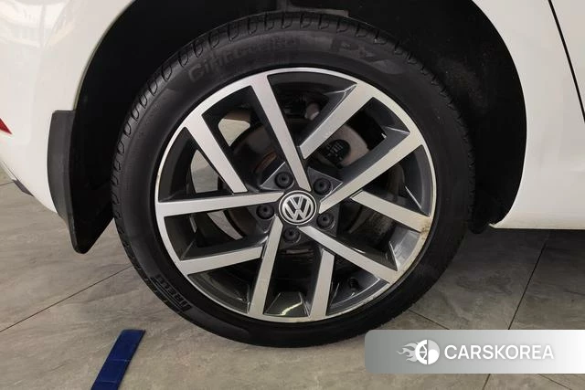 Volkswagen Golf 2020 Белый из Китая, фото 6