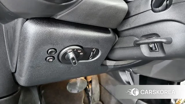 Mini Cooper 2023 Серебристо-серый из Кореи, фото 6