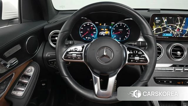 Mercedes-Benz GLC-Class X253 2023 Белый из Кореи, фото 6