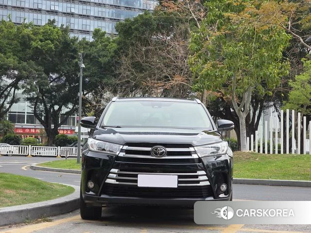 Toyota Highlander 2018 Черный из Китая, фото 6