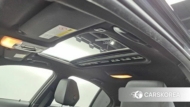 BMW 3 Series (F30) 2018 Серый из Кореи, фото 6