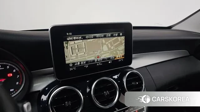 Mercedes-Benz C-Class W205 2018 Белый из Кореи, фото 6