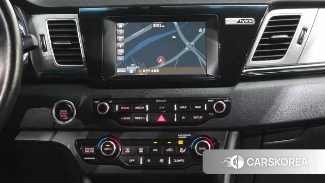Kia Niro 2018 Синий из Кореи, фото 6