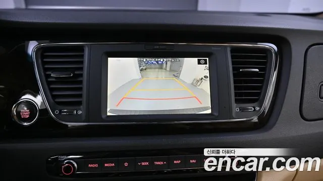 Kia The New Carnival 2018 Белый из Кореи, фото 6