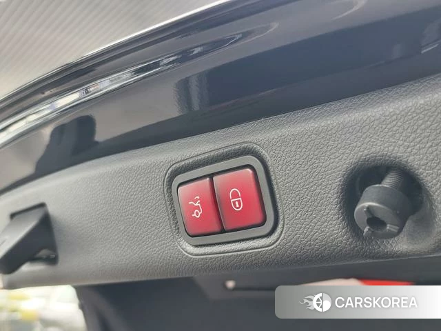 Mercedes-Benz E-class 2022 Черный из Китая, фото 6