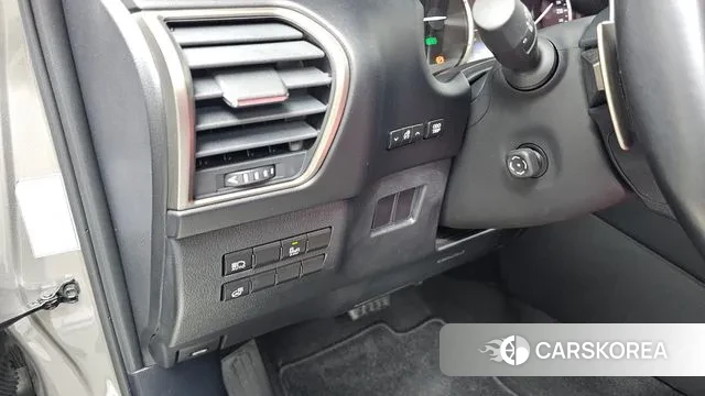 Lexus NX300h 2019 Серый из Кореи, фото 6