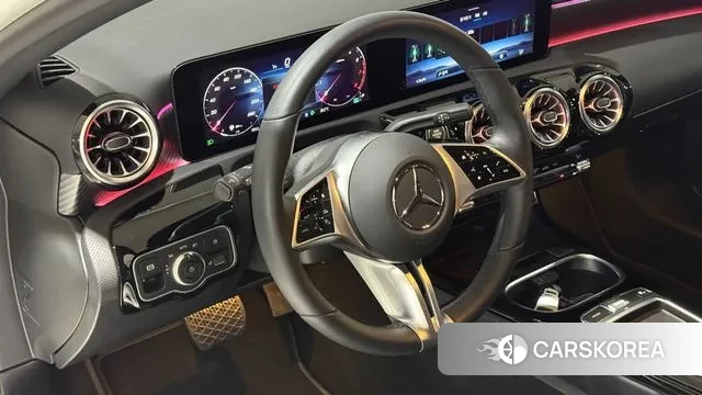 Mercedes-Benz A-Class W177 2025 Белый из Кореи, фото 6