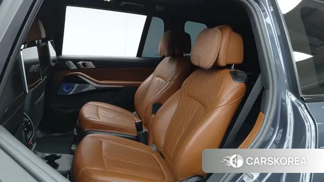 BMW X7 (G07) 2021 Серый из Кореи, фото 6